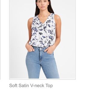 Banana Republic Satin blouse